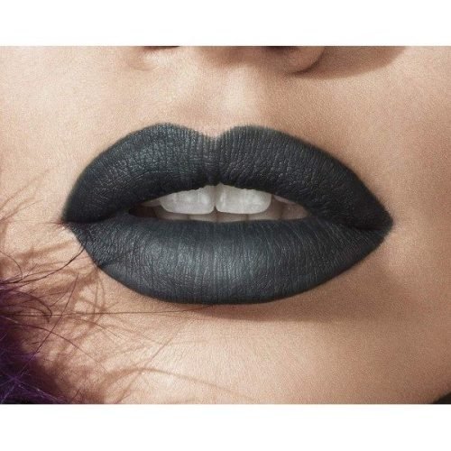 Maybelline Barra de Labios Jade - Imagen 4